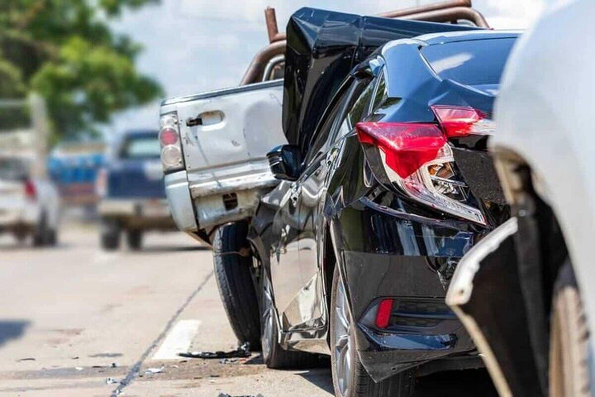 رفع مشکلات مقصر حادثه در دادگاه با دستورالعمل نحوه تعيين خسارت موضوع تبصره‌های ۳ و ۴ ماده ۸ قانون بيمه اجباری شخص ثالث خودرو (شرکت بیمه‌ رابین)